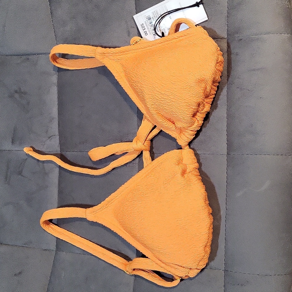 SHADE & SHORE WOMENS ORANGE CREPE BIKINI TOP. XS/ NWT